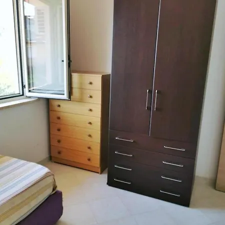 23 - Anna's House Πίτσο