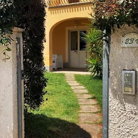 23 - Anna's House Вилла Пиццо